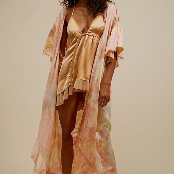 Free People Other - FREE PEOPLE
Intimately - Moonbeams Washed Robe NWOT